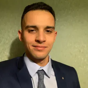 Étudiant en école d'ingénieur, aide aux devoirs sciences.