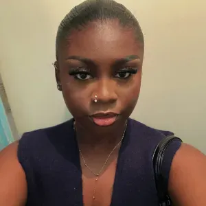 Je m'appelle Diarra Sylla, j'ai 17 ans je suis étudiante