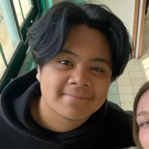 Baby-sitter, disponible, ponctuel, sérieux et responsable