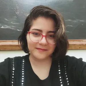 Babysitter in Genova - Italian and English speaking