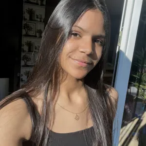 Baby-sitter expérimentée à Bordeaux 