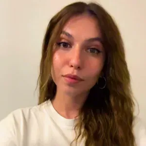 Garde d'enfants - Disponible immédiatement 