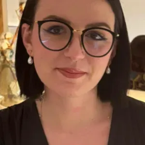 Garde d'animaux, promenade, repas à Castries