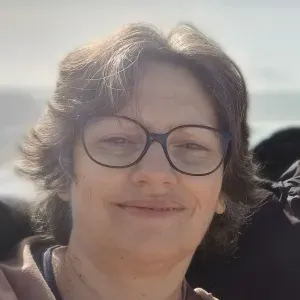 Empregada de Limpeza responsavel em Alcobaça 