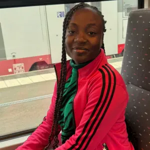 Baby-sitter expérimenté au Cameroun 