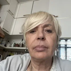 Cerco Baby sitter automunita