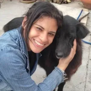 Cuidadora de mascotas en Murcia
