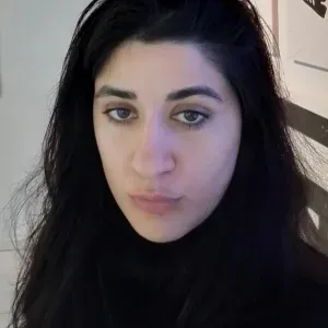 Female student looking for occasional cleaning jobs