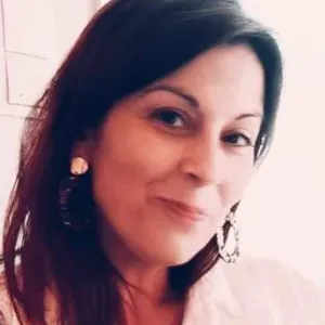 Garde d enfants . ménage et garde seniors