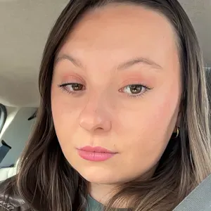 Baby-sitter expérimenté à Monchecourt 