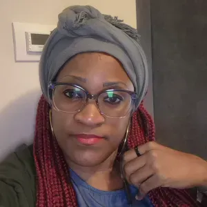 Aide ménagère et serveuse dynamique à Clermont-Ferrand 