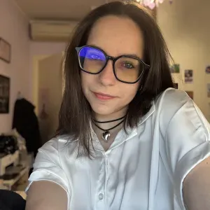 Studentessa in cerca di lavoretto a Firenze 