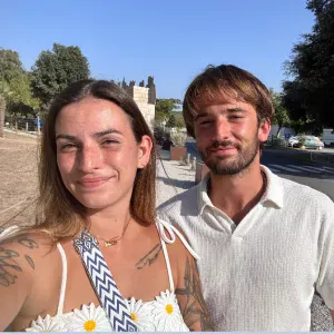 Je recherche une baby sitter