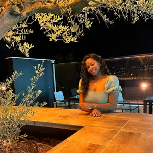 Je recherche une femme de ménage 