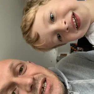 Baby sitter garde d'enfant à mon domicile 