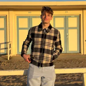 Cours particuliers Math & Histoire Géographie Géopolitique