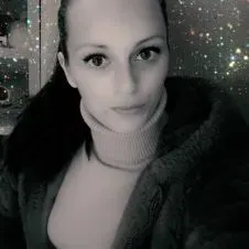 Faço limpeza a quem necessitar contactar