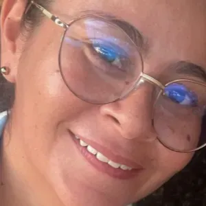 Empleada de limpieza en Sevilla con gran atención al detalle