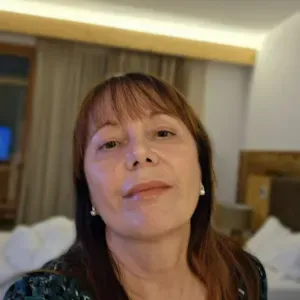 Baby sitter esperta udine offresi dal lunedi al venerdì 