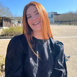 Baby-sitter expérimentée – expérience en école maternelle