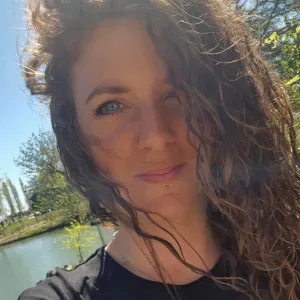 Femme d'entretien avec expérience 
