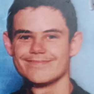 Étudiant multi-tâches sur l'Île-Rousse