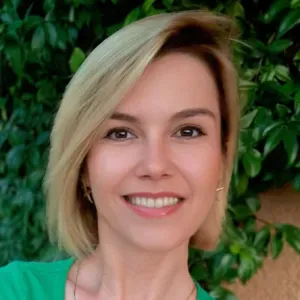 Baby et Pet Sitter expérimentée à Clamart