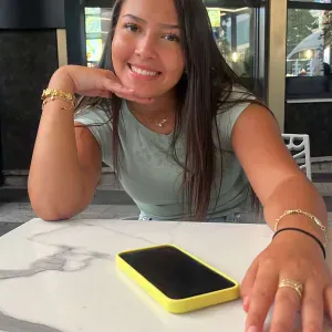 Pet-sitter disponible pour garde et promenades à domicile