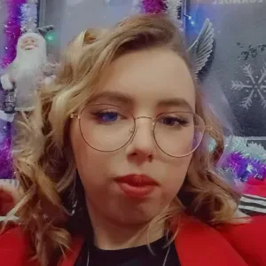 Baby-sitting ( étudiante en auxiliaire à l'enfance)