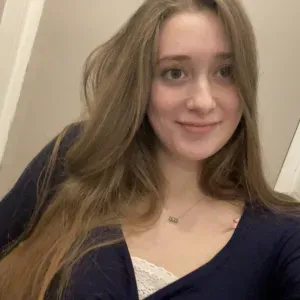 Baby-sitter expérimentée à Besançon, à votre service!!