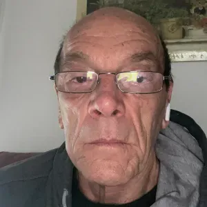 Cerco persona per pulizie domestiche settimanali cerco