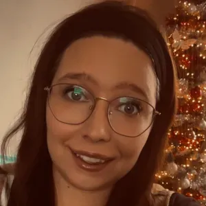 Ervaren babysitter op zoek naar werk! 