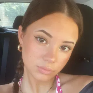 Canguro divertida y responsable en Vilanova i la Geltrú