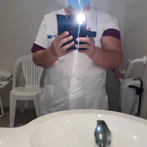 Garde malade 24/24 Bruxelles très expérimenté 