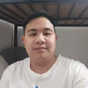 Responsible Housekeeper in paris france