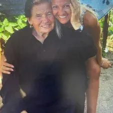 Dame de compagnie, aide à domicile 