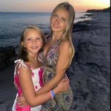 Babysitter douce et joyeuse ,expérimentée 