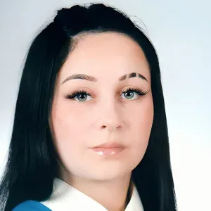 Cuidadora de niños con experiencia