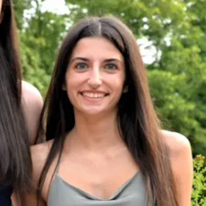 Baby-sitter créative et dynamique disponible à Lille