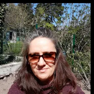 Baby-sitter expérimenté et diplômé Drôme Ardèche 