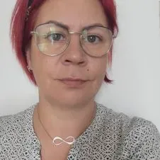 Auxiliaire de vie/ aide à domicile 