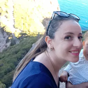 Garde d'enfants et maman pour vous.