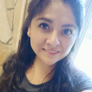 Cerco lavoro come babysitter a Serravalle o nelle vicinanze