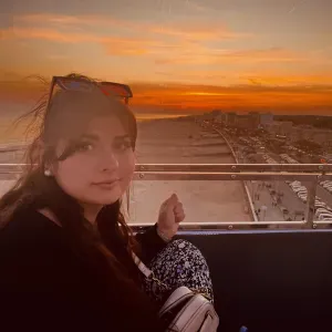 Babysitting expérimentée et diplômée de la petite enfance 