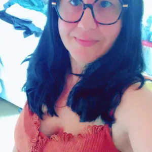 Aide ménagère à domicile chez les particuliers. 