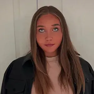 Baby-sitter sérieuse et expérimentée à Florensac et autour