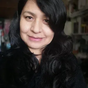 Nounou diplôme bilingue espagnol