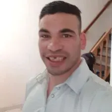 Bonjour je suis disponible pour le travail de jour