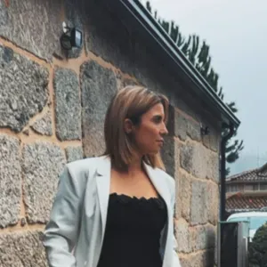 Auxiliar de saude, ponte de lima