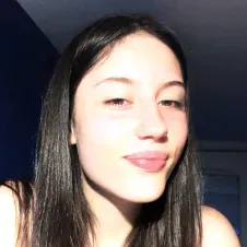 Etudiante niveau C1+ en Anglais très motivée 